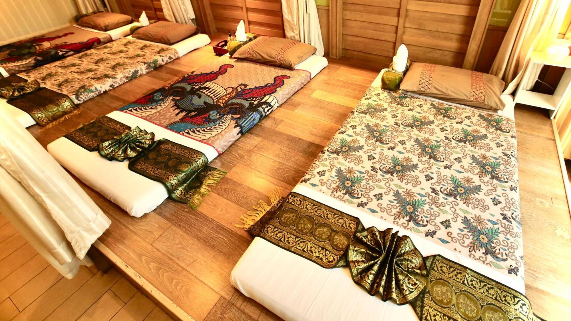 A-Te Chumphon Hotel - Sha Plus Exteriör bild
